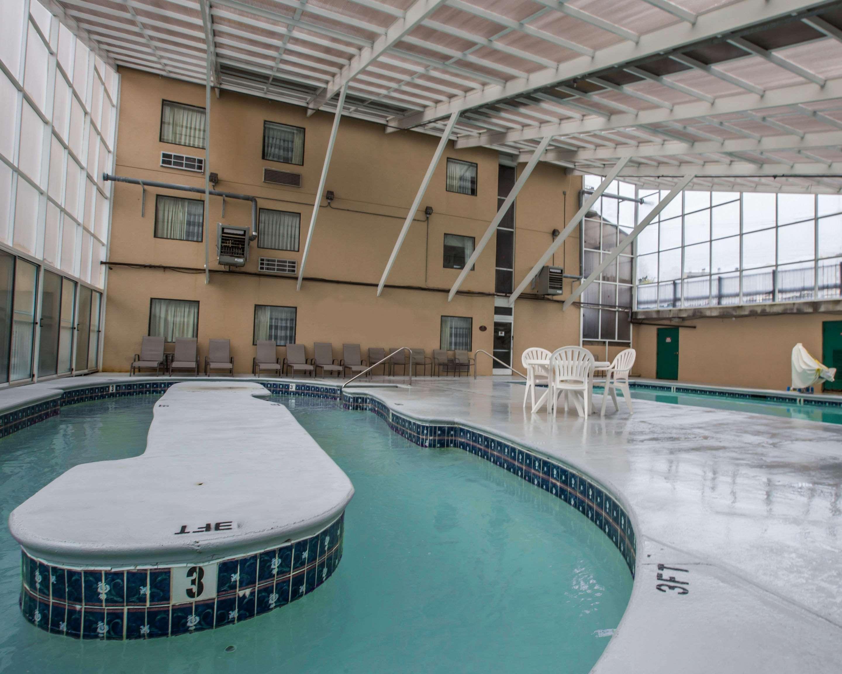 Sleep Inn & Suites Near Sports World Blvd Gatlinburg Exterior photo